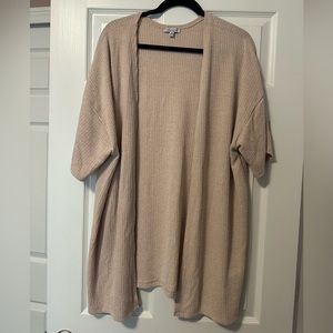 White birch short sleeve open front cardigan.  Size Medium.